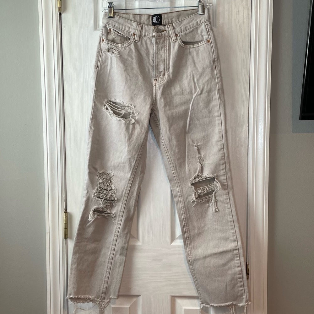 BDG Urban Outfitters Beige Distressed High Rise Slim Straight Jeans 26 - Picture 4 of 16